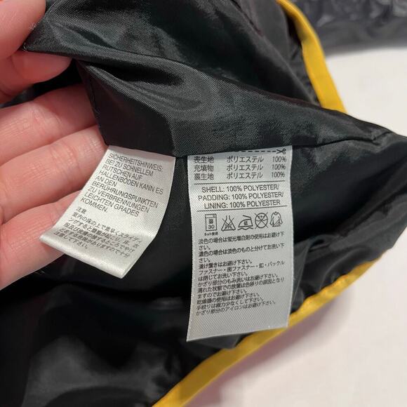 Adidas Red Black and Gold Logo Windbreaker Pullover Jacket men's size medium - Picture 3 of 11